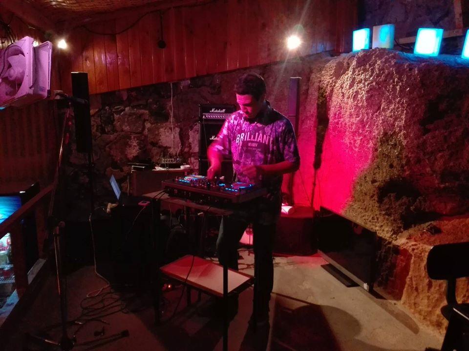 Tobar Resto Pub