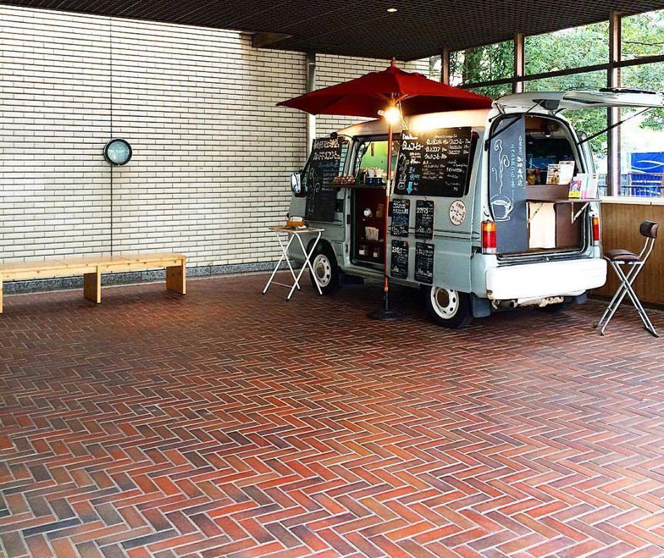 豊橋市中央図書館ブックカフェ