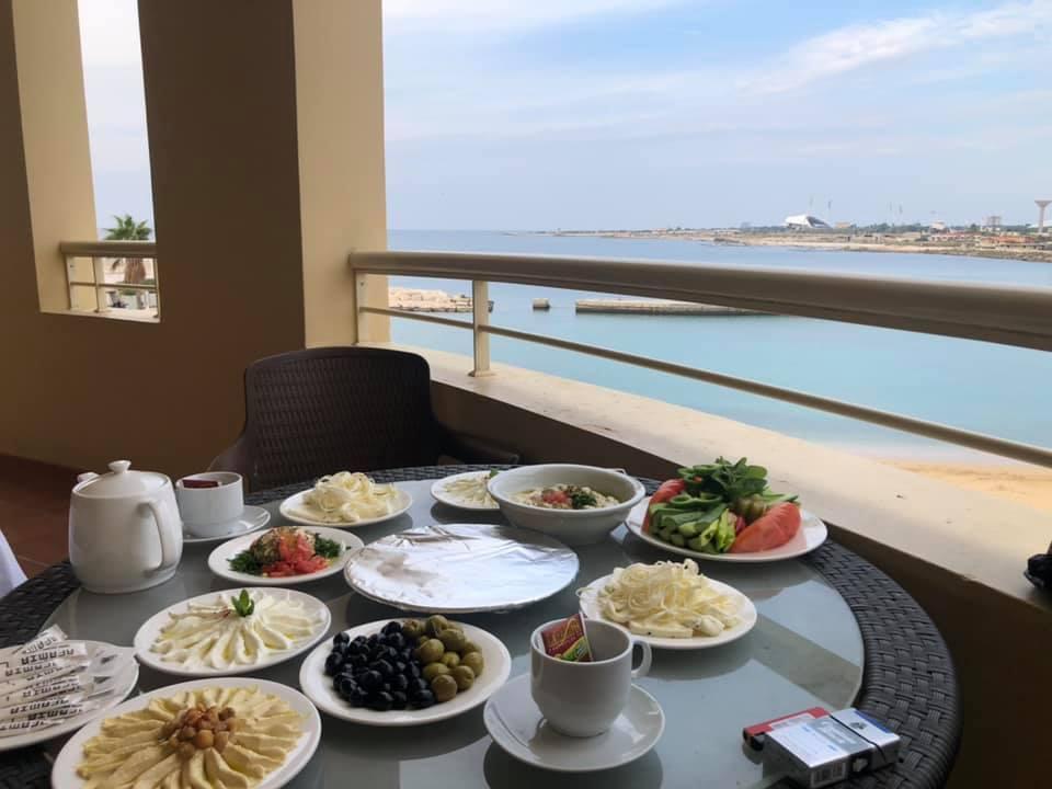 Breeze Restaurant - Rotana