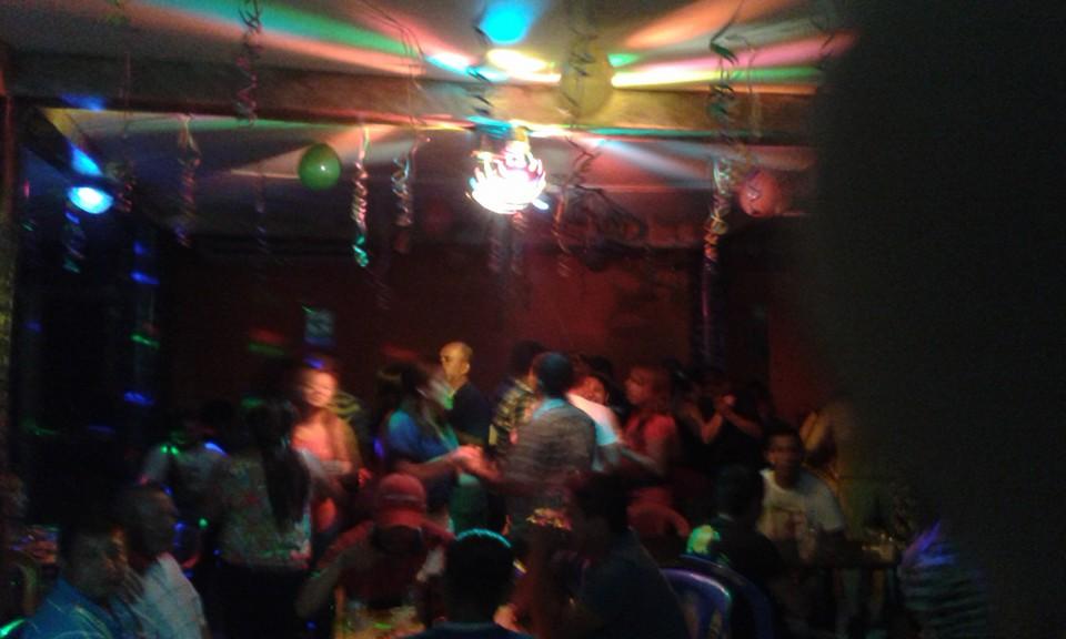 Karaoke "DON VALO" Puerto de Manta