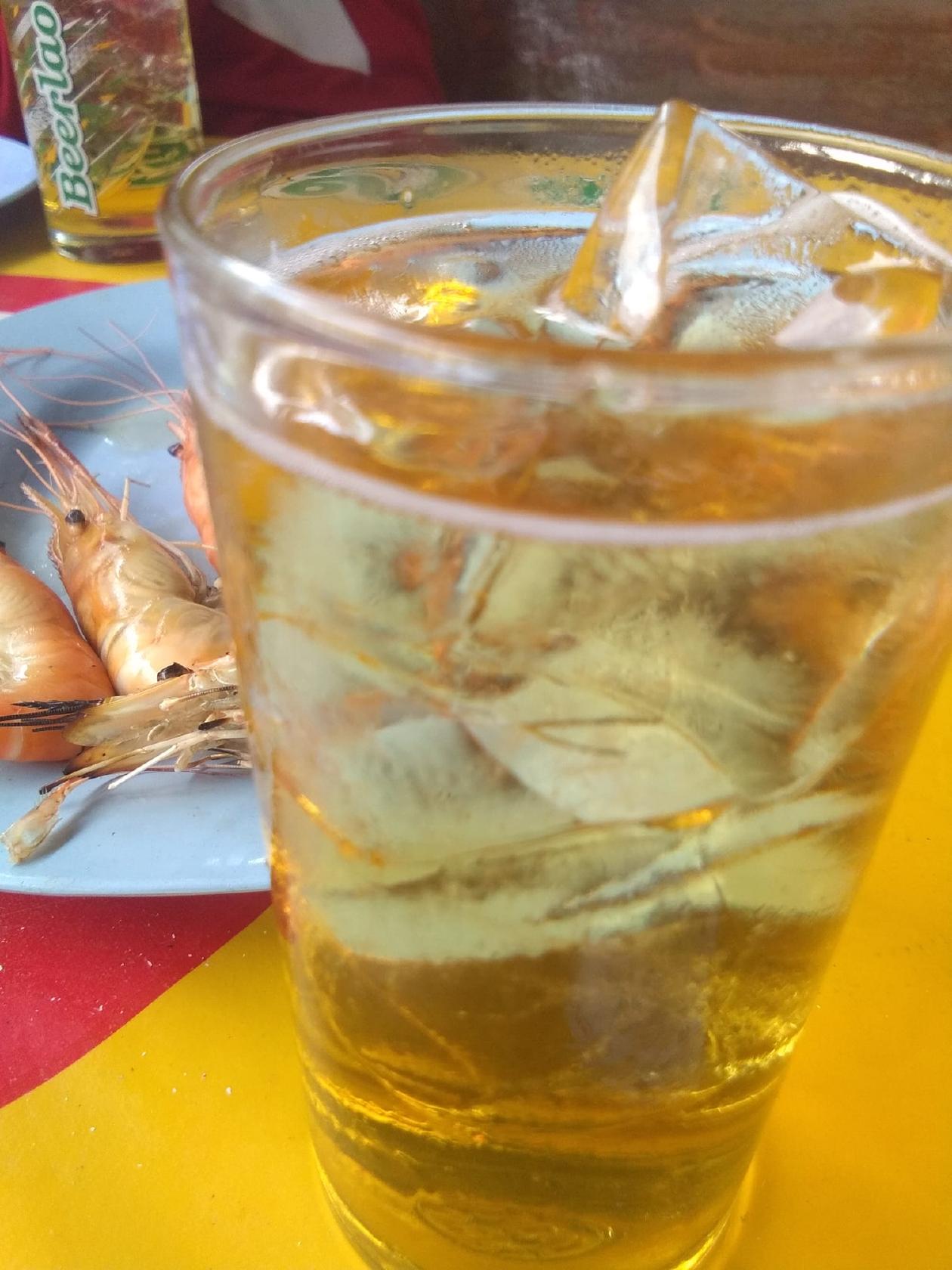 กุ้งสด ปากเซ ສະຫຼັດກຸ້ງສົດ
