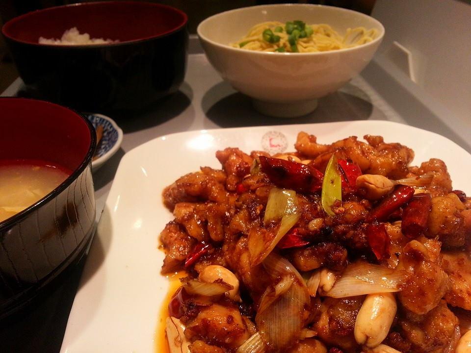 大明担担麺博多デイトス店