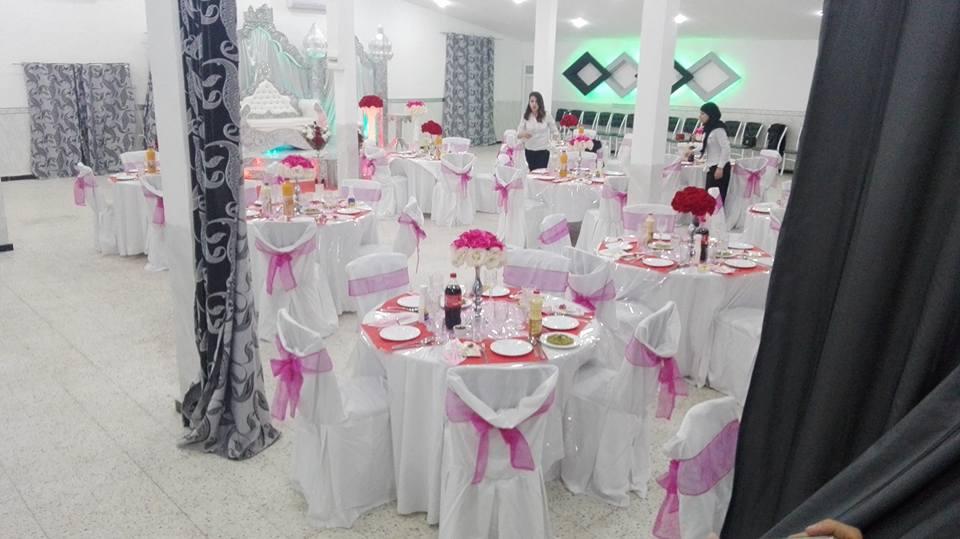 Salle de dîner pour fête