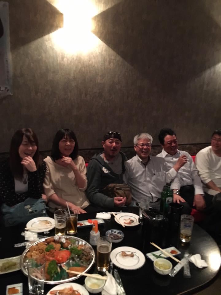 スナック乾杯