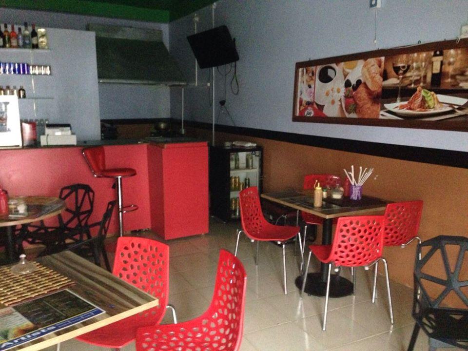Ray snacks bar ,restaurant and accommodation masaka