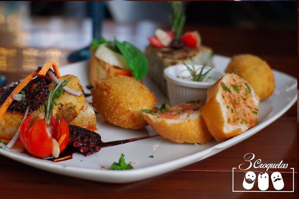 3 Croquetas
