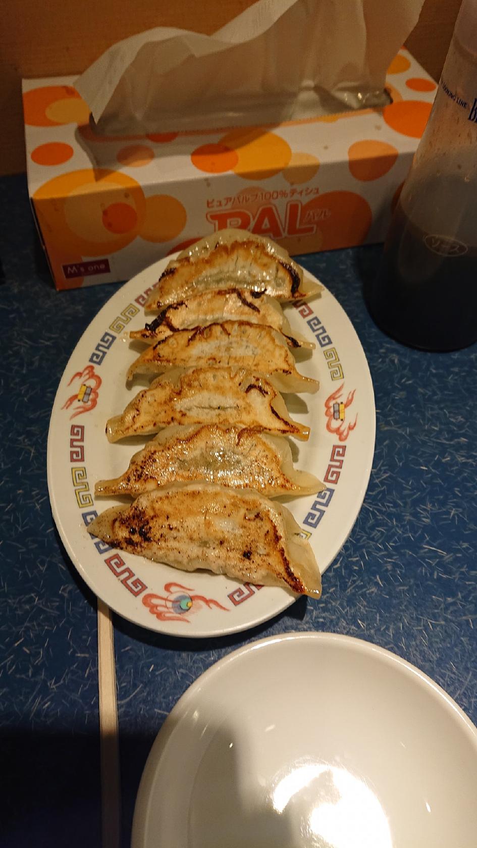 中国料理 刀削麺 雲隆