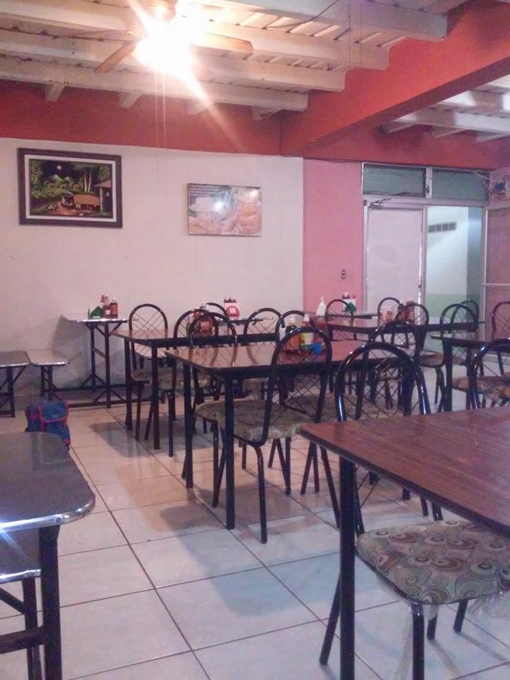 Flores Restaurant