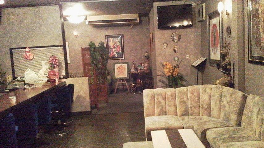 カラオケサロン　輝麗
