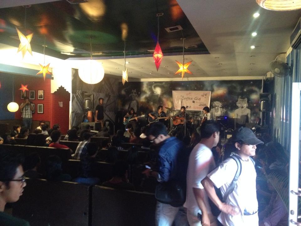 Indie Restro & Bar