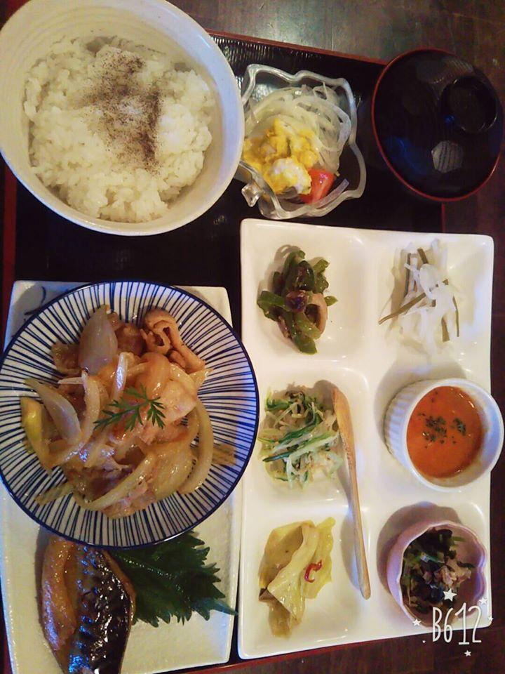 はなび食堂