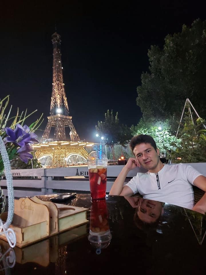 Eiffel Restaurant. Evos
