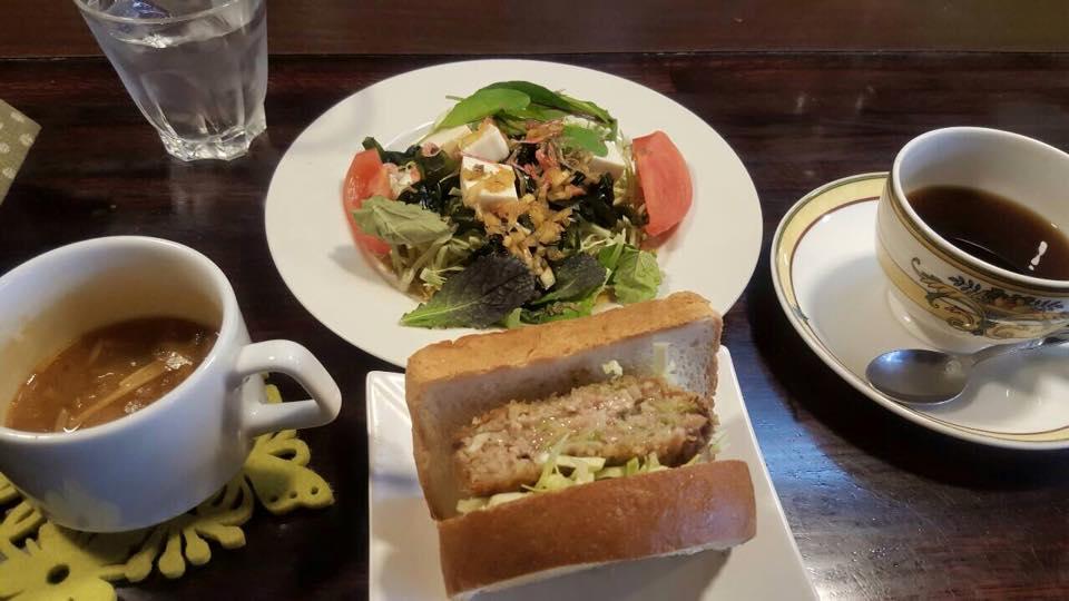 ますますお粥店