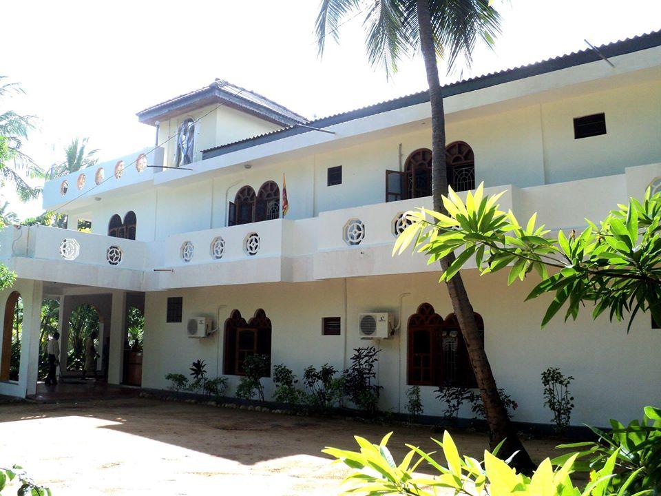 Shiva's Beach Resort & Restaurant