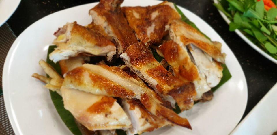 ປີ້ງໄກ່ນາປົ່ງ Napong Restaurant