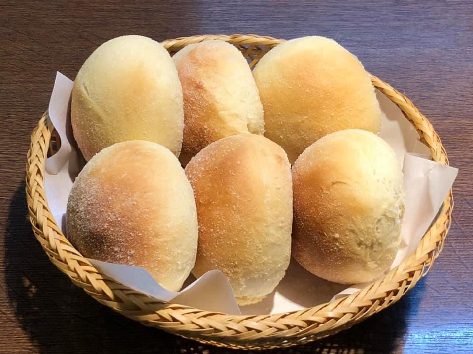フィリピンレストラン　ATE　（アテ）