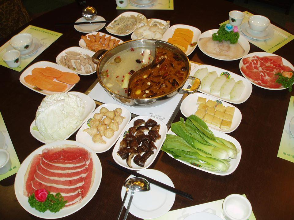 Royal Kublai Khan Steamboat