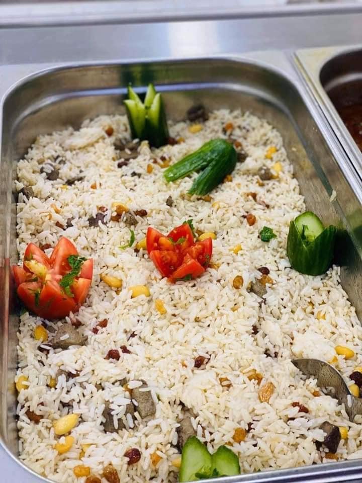 مطعم مائدة المدينة