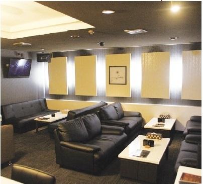 Cafe & Bar Join's