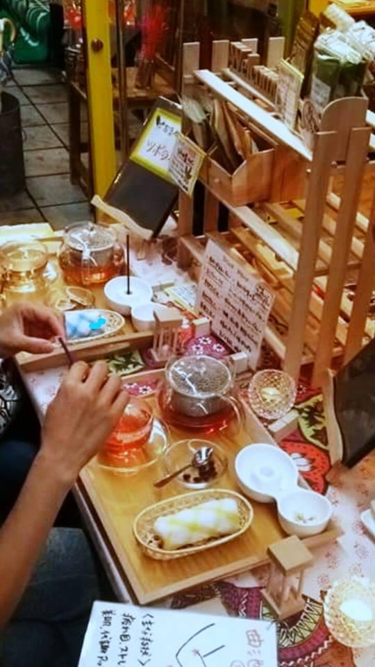 お灸カフェmoxumoxu