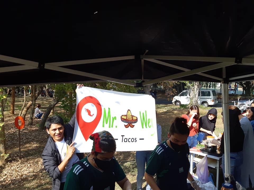 Mr. 大 Wey Tacos