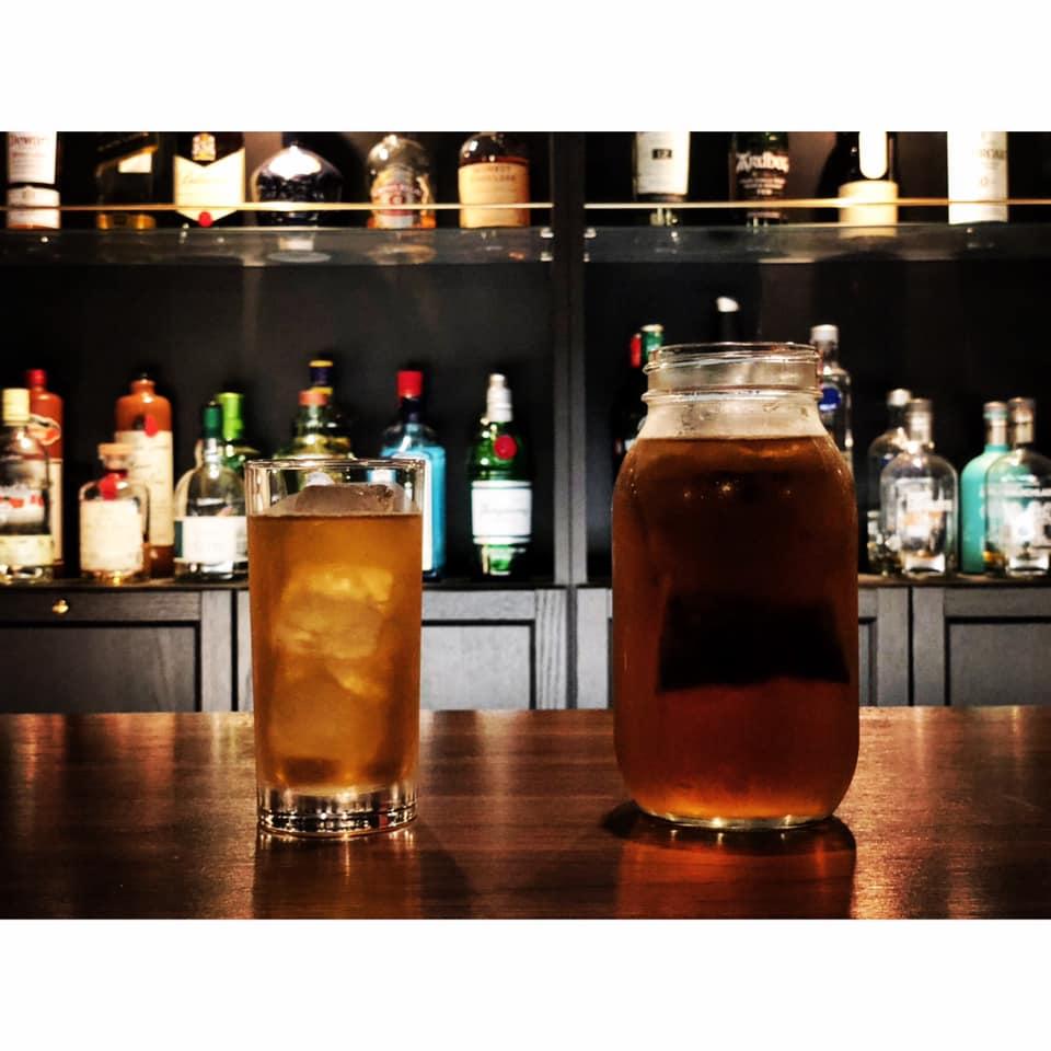 Bar M