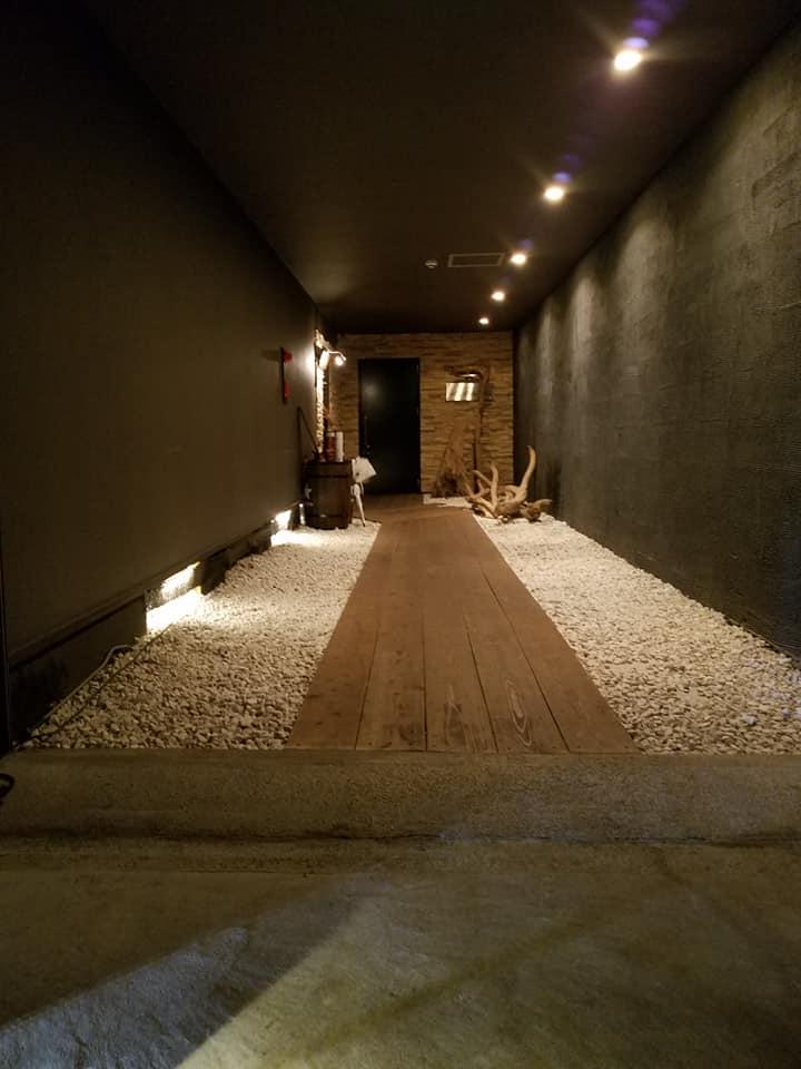 Bar Frontier