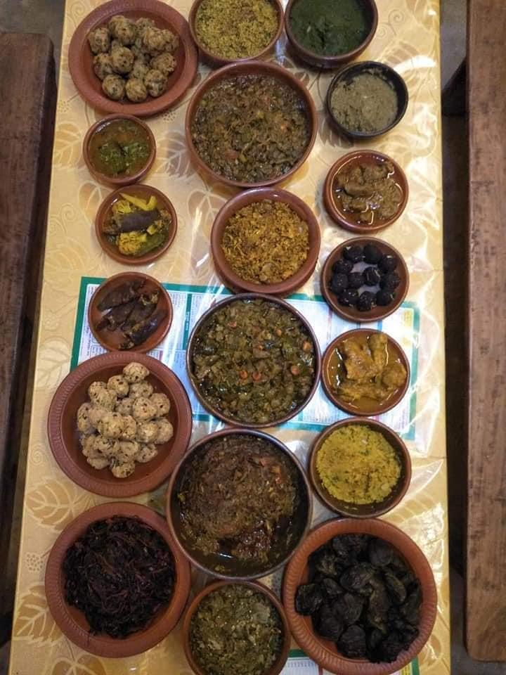পাঁচ ফোড়ন রেস্তোরাঁ