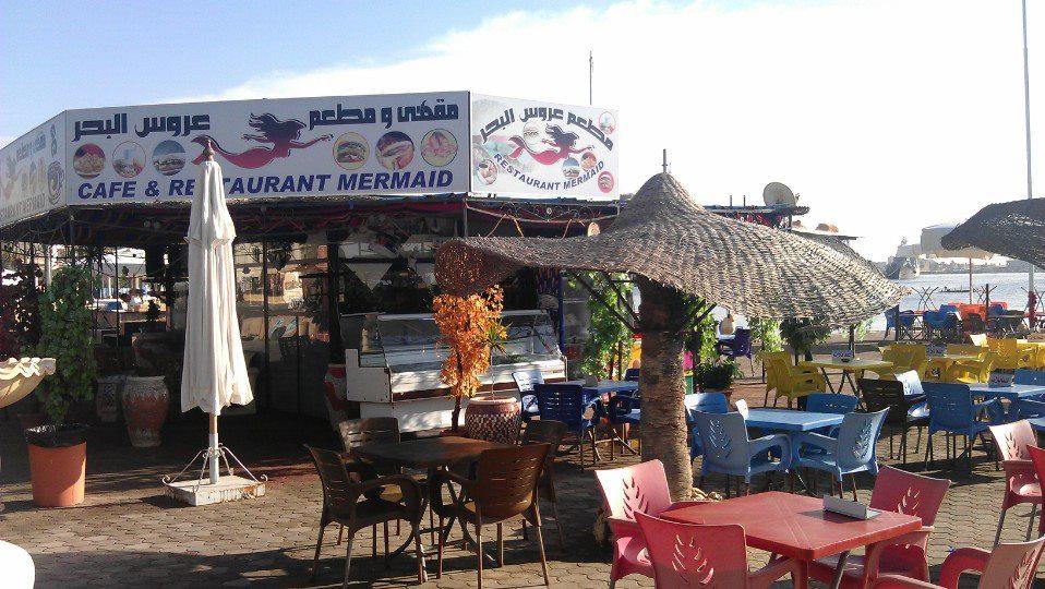 Cafe and restaurant mermad