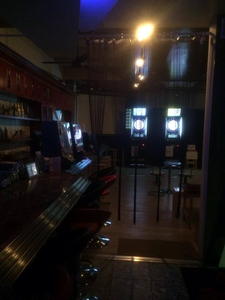 Ｄａｒｔｓ＆ｄｉｎｉｎｇ　ｃａｆｅ　蓮ｒｅｎ