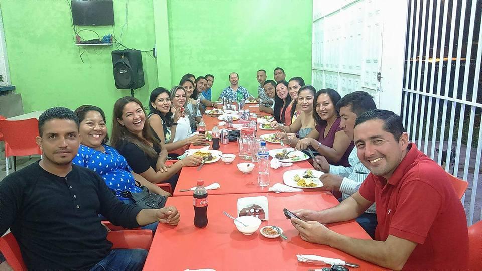 Los MOROS De Los CHEF's"
