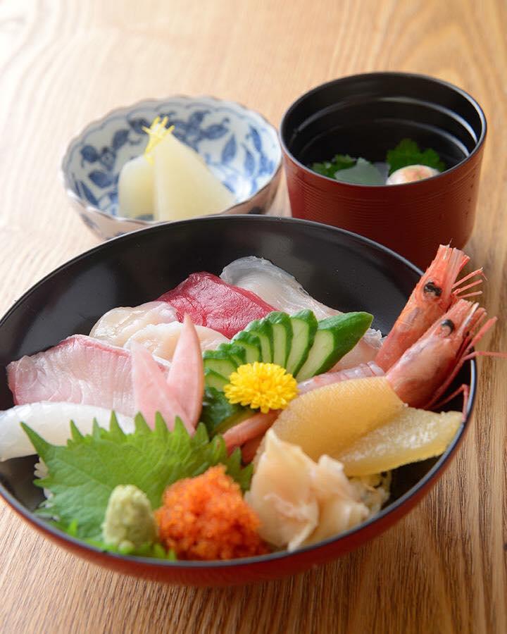 東すし