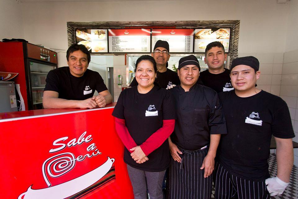 Restaurant y Pollos a la brasa y comida Peruana