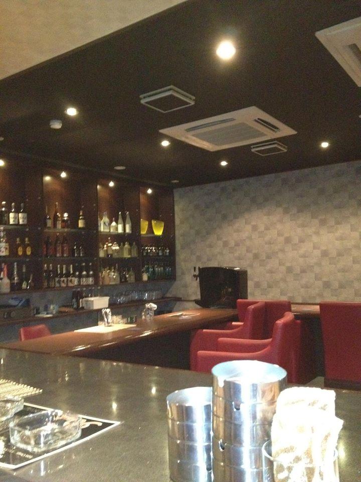 Bar RAVE