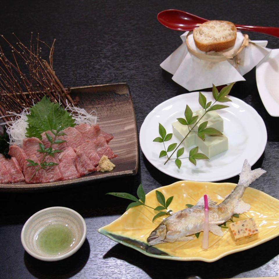 平塚市　創作料理　彩