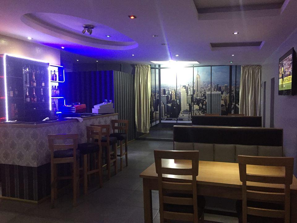 Denise Renee's American Style BBQ Lounge
