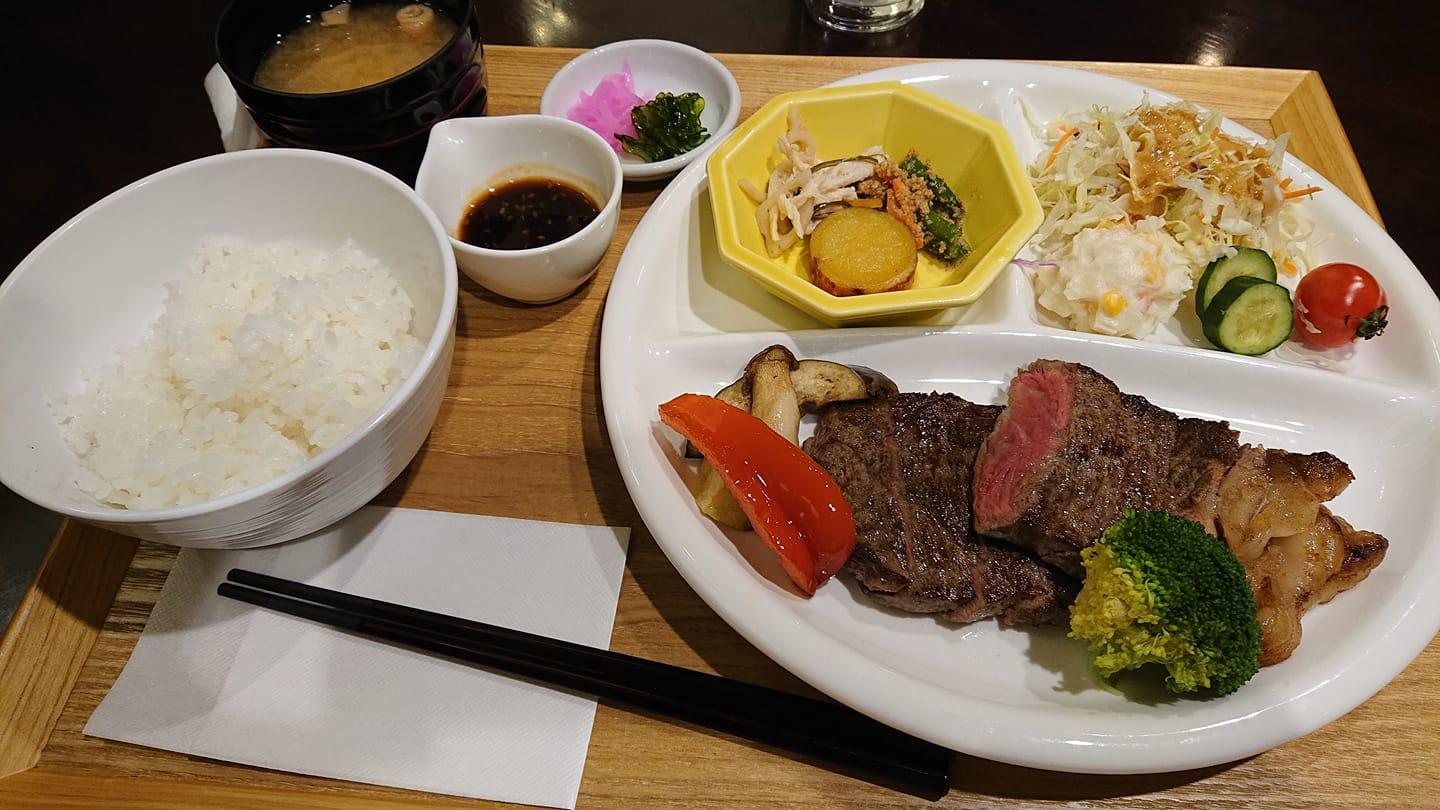 カフェ マメール