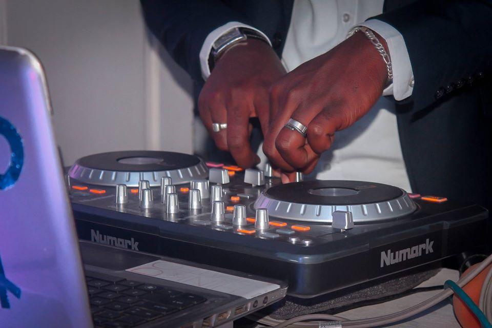 Dakar Dinner's Show