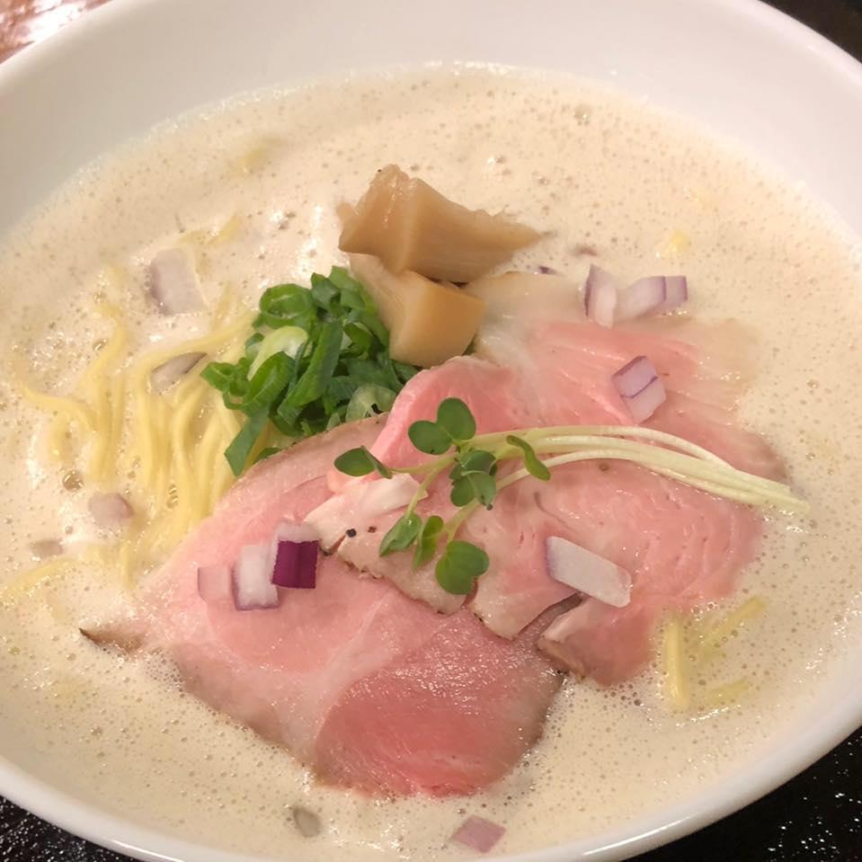 麺飯食堂 三羽鴉