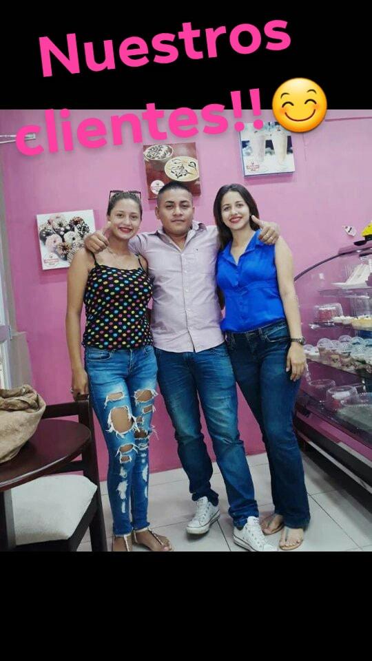 Cupcakes world