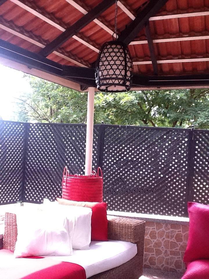 Kaya Bar & Design Boutique