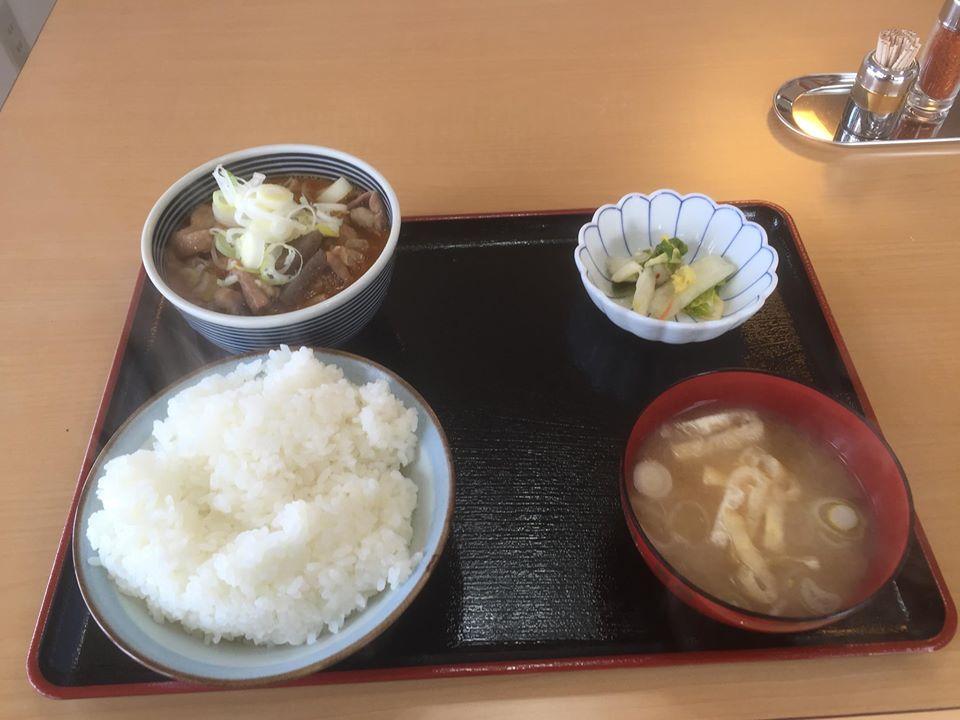 もつ煮のとみとよ