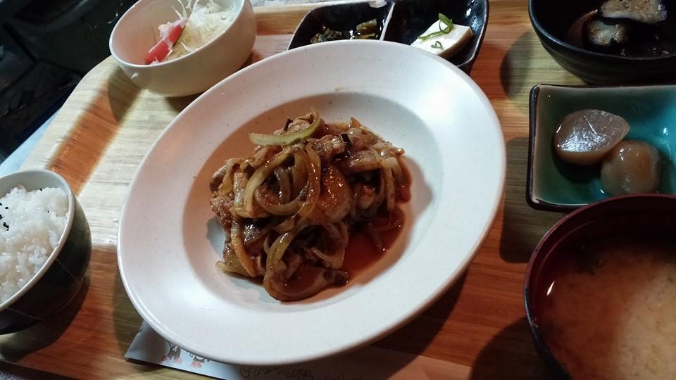 無国籍食房 ちり*ちり