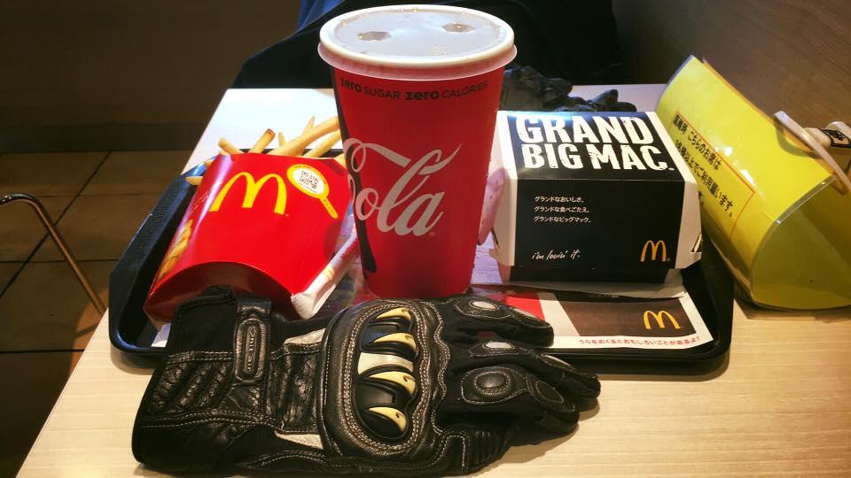 マクドナルド港北ニュータウン中川店