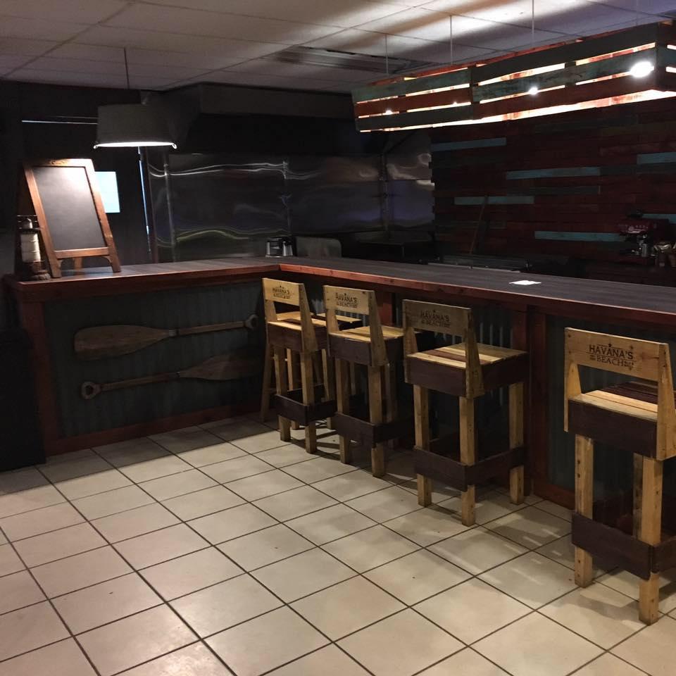 Caza & Beach Beach Bistro