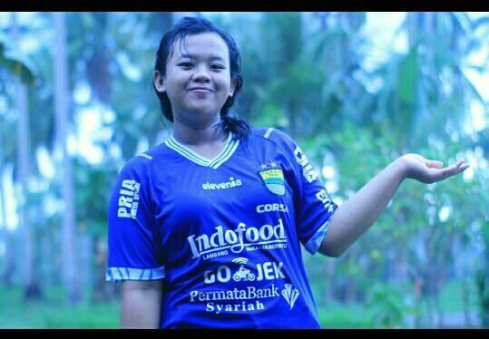 Blue Cafe rasa bintang lima,harga kaki lima