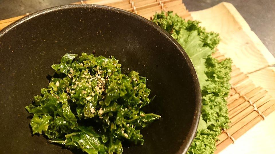 刺身・やきとり・もつ煮 大衆酒場 六方じんべい