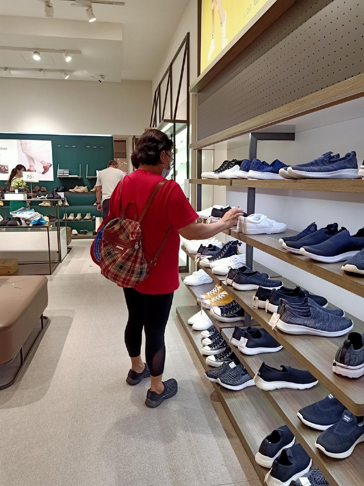 IRVINS at Orchard Gateway