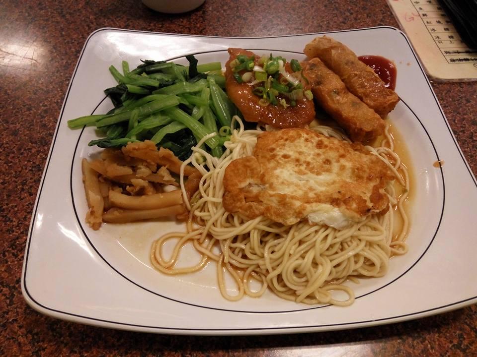蠶居
