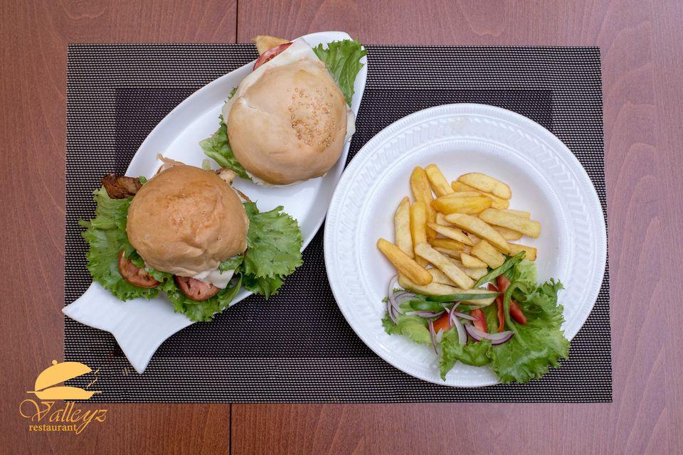 Valleyz Restaurant